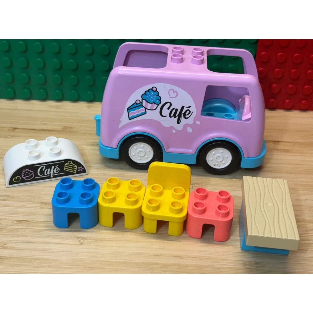 Lego duplo bakery